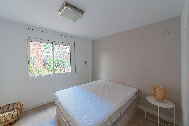 Imagen 30 Inmueble 302848 - Piso en venta en Barcelona / Al lado de Clínica Corachán.