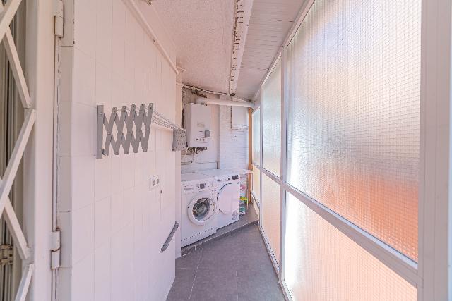 Imagen 31 Inmueble 302848 - Piso en venta en Barcelona / Al lado de Clínica Corachán.