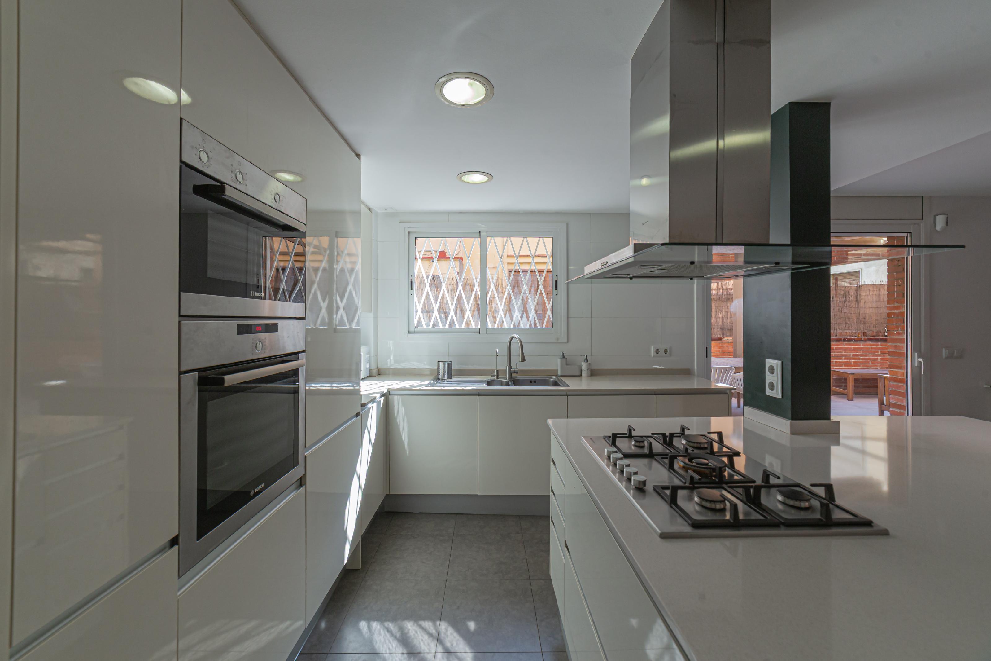 Imagen 26 Piso en venta en Barcelona / Al lado de Clínica Corachán.