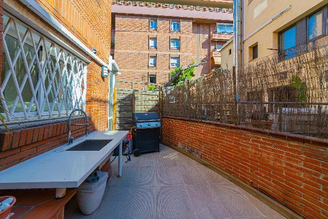 Imagen 33 Inmueble 302848 - Piso en venta en Barcelona / Al lado de Clínica Corachán.