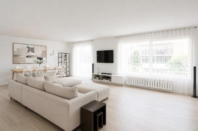 Imagen 1 Inmueble 302848 - Piso en venta en Barcelona / Al lado de Clínica Corachán.