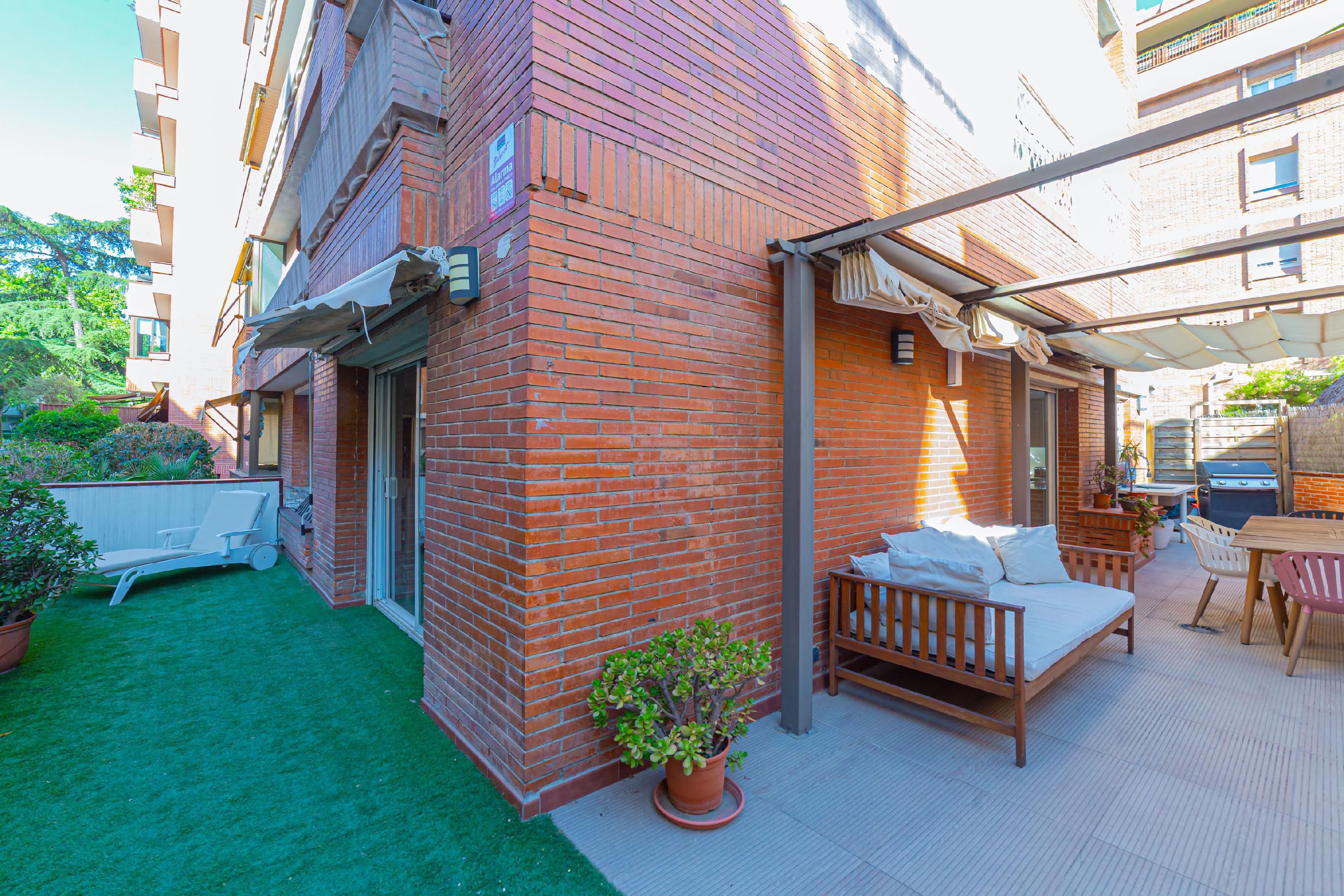 Imagen 28 Piso en venta en Barcelona / Al lado de Clínica Corachán.