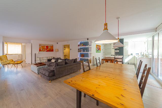 Imagen 35 Inmueble 302848 - Piso en venta en Barcelona / Al lado de Clínica Corachán.