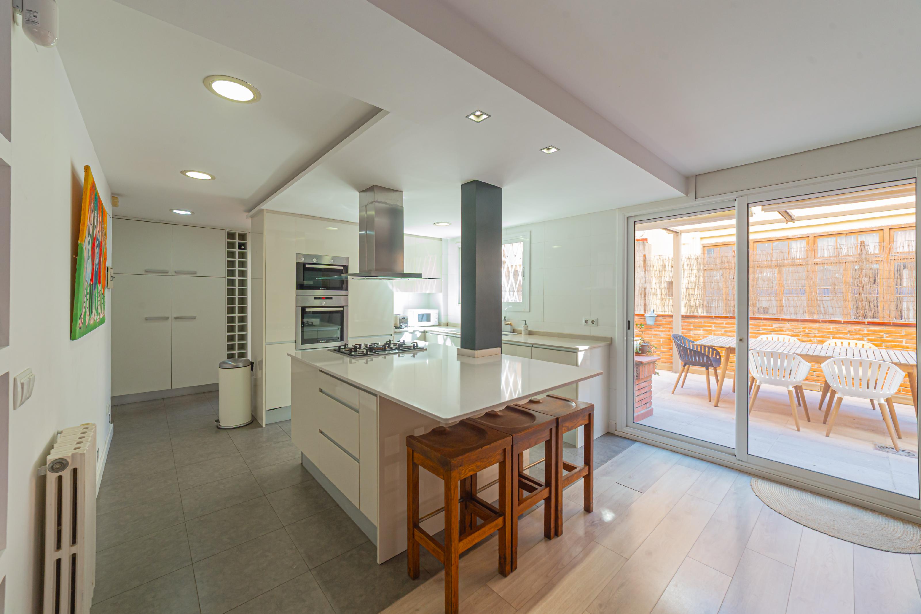 Imagen 31 Piso en venta en Barcelona / Al lado de Clínica Corachán.