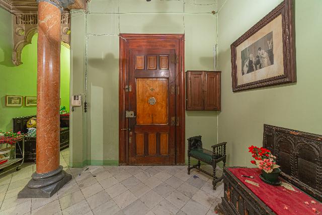 Imagen 13 Inmueble 302934 - Piso en venta en Barcelona / Próximo a Plaza Catalunya