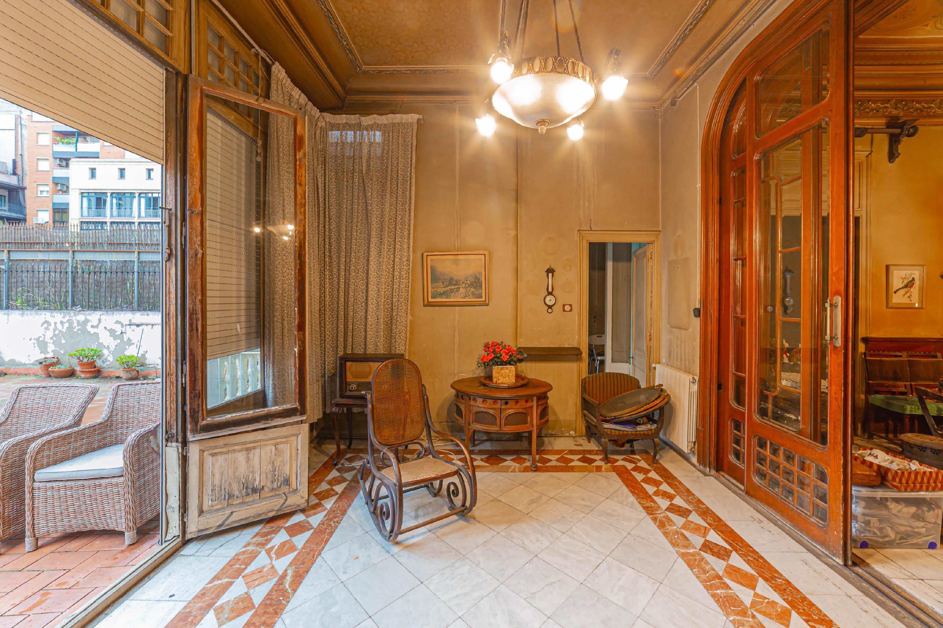 Imagen 1 Piso en venta en Barcelona / Próximo a Plaza Catalunya