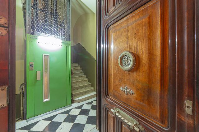 Imagen 27 Inmueble 302934 - Piso en venta en Barcelona / Próximo a Plaza Catalunya