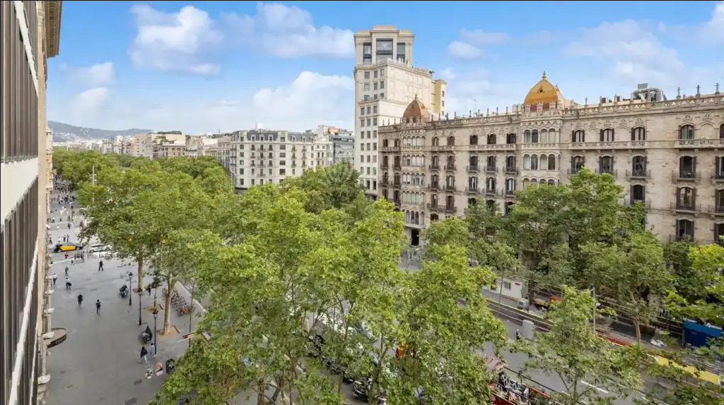 Imagen 2 Piso en venta en Barcelona / Eixample Izquierdo