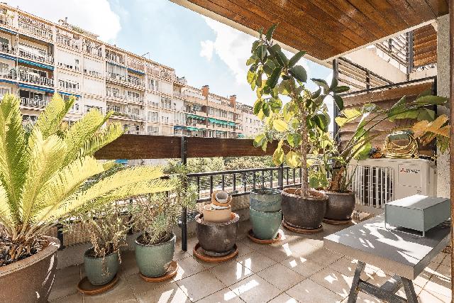 Imagen 35 Inmueble 303269 - Dúplex en venta en Barcelona / Piscinas y deportes - Turó Park