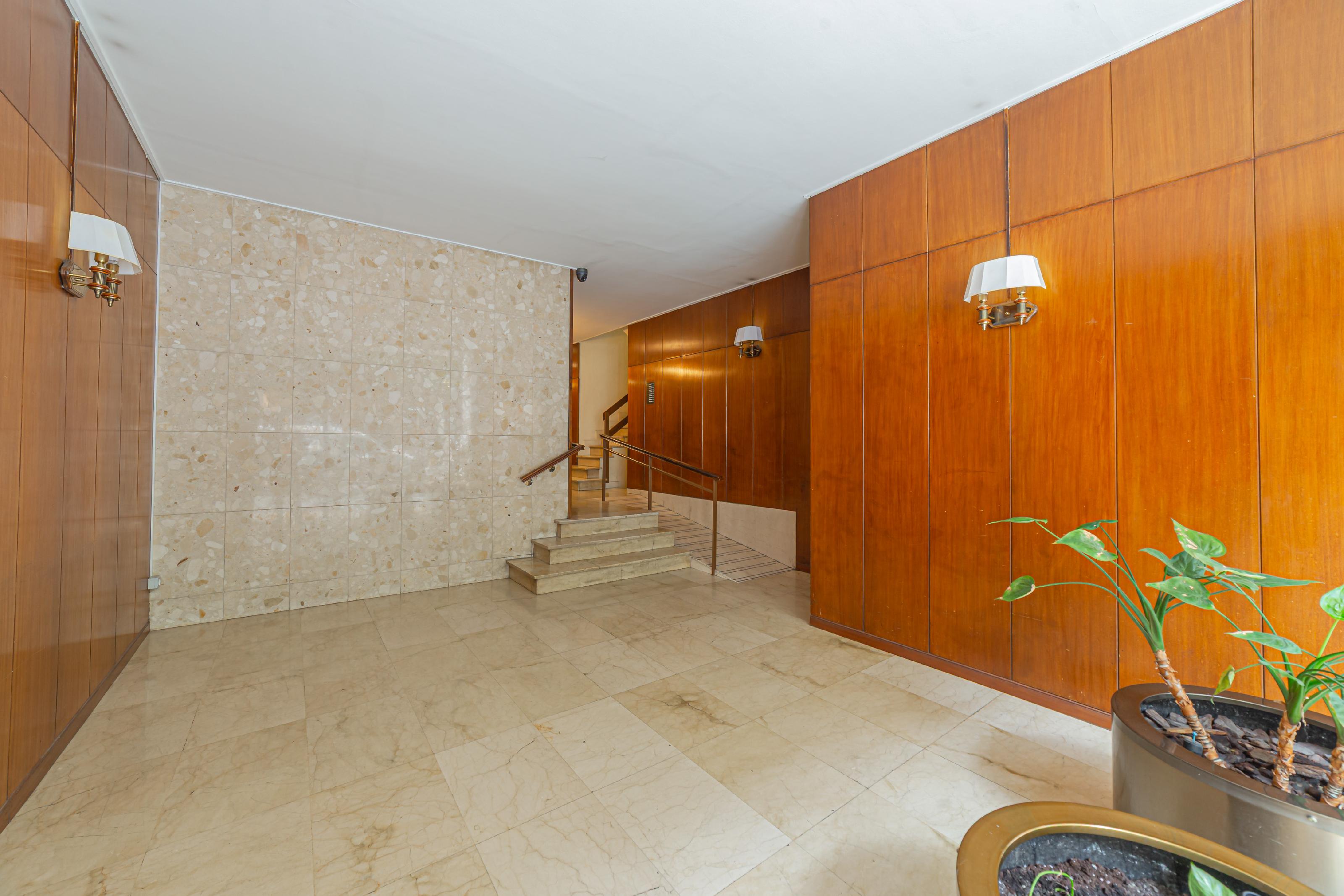 Imagen 26 Piso en venta en Barcelona / Av Sarrià -Travessera de Les Corts
