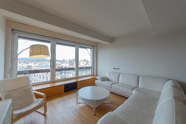 Imagen 1 Inmueble 303522 - Piso en venta en Barcelona / Av Sarrià -Travessera de Les Corts