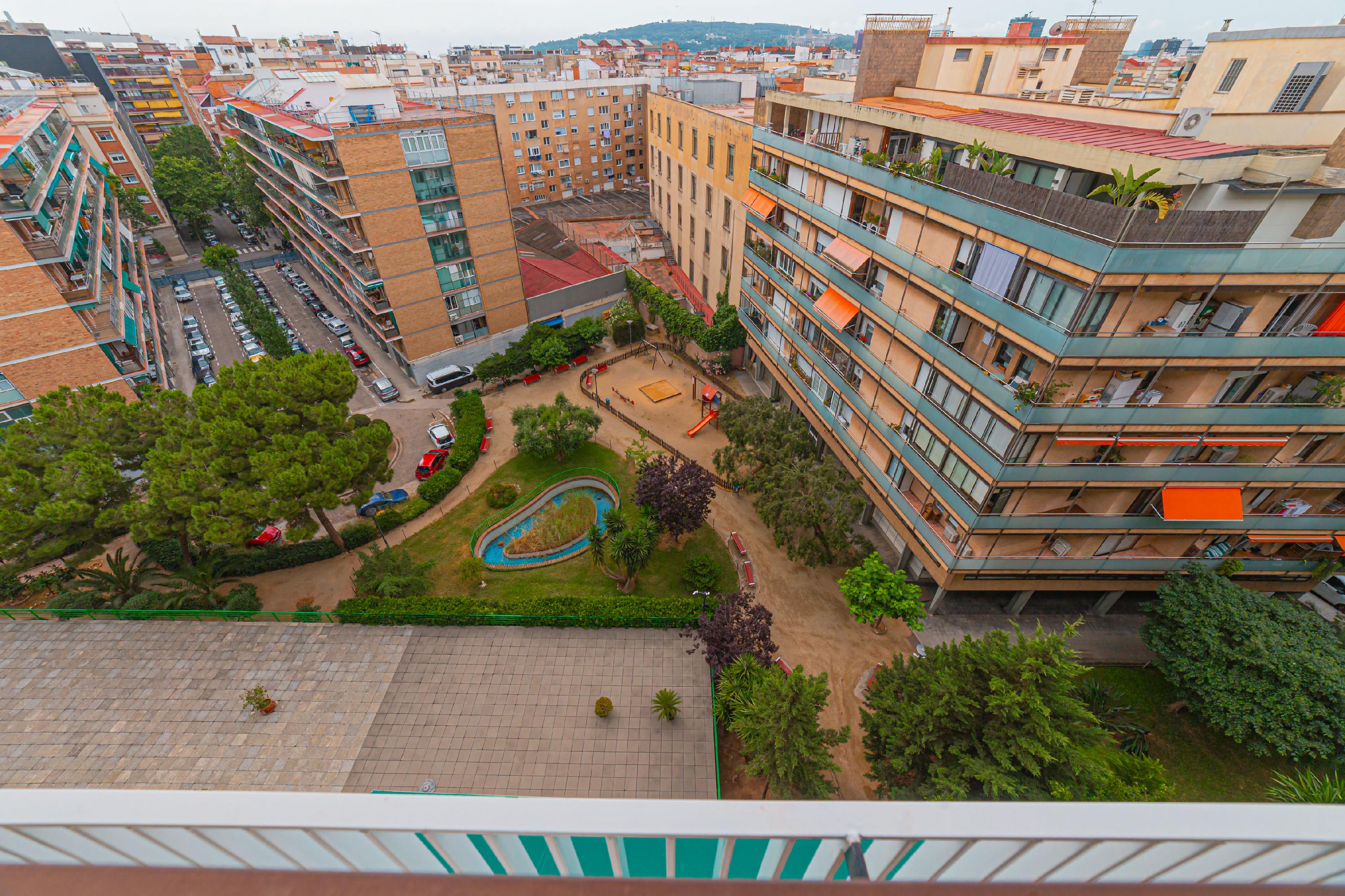 Imagen 27 Piso en venta en Barcelona / Av Sarrià -Travessera de Les Corts