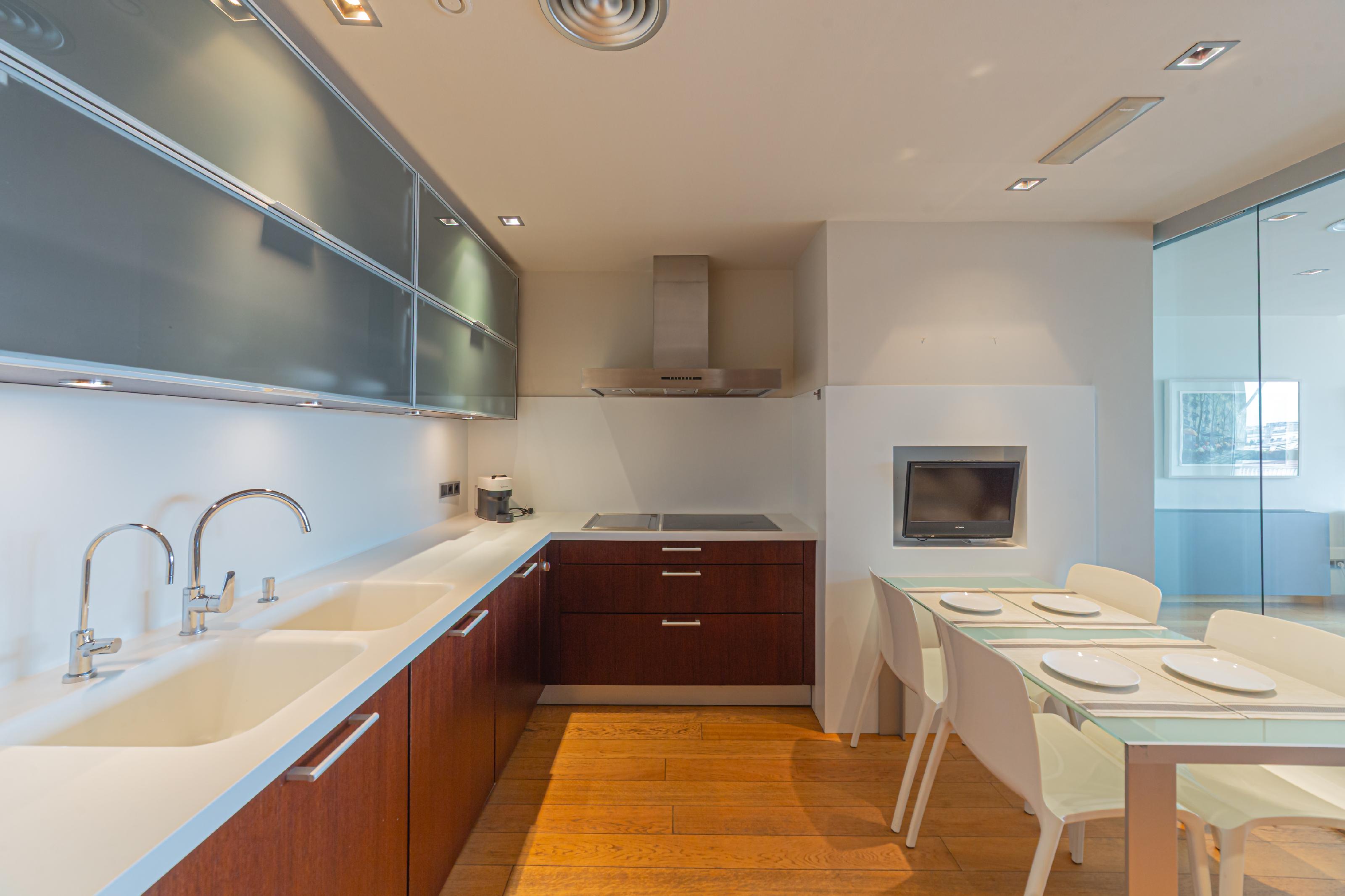 Imagen 6 Piso en venta en Barcelona / Av Sarrià -Travessera de Les Corts