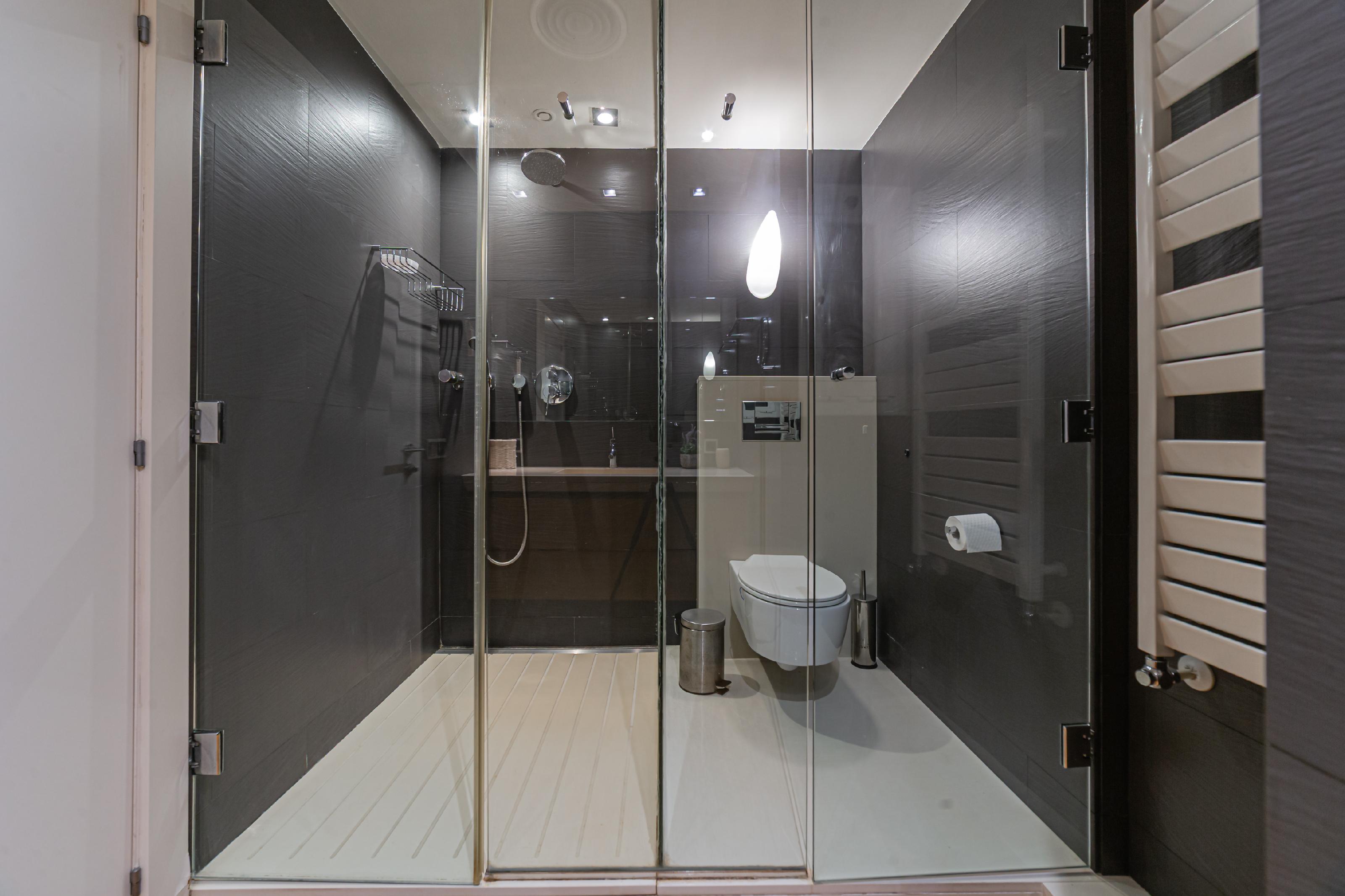 Imagen 8 Piso en venta en Barcelona / Av Sarrià -Travessera de Les Corts