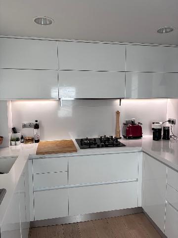 Imagen 10 Inmueble 303832 - Piso en venta en Barcelona / Junto al Parque de Santa Amelia