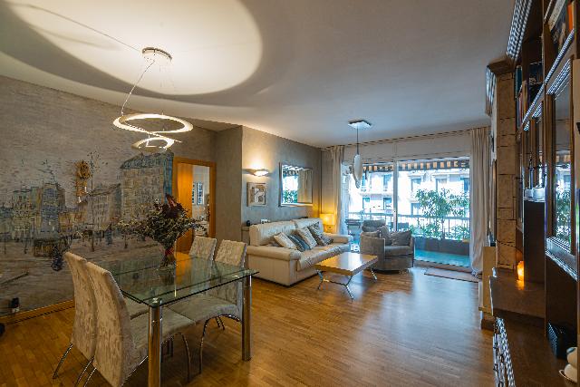Imagen 6 Inmueble 303998 - Piso en venta en Barcelona / Comte D´Urgell con Consell de Cent