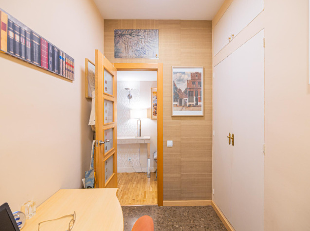 Imagen 26 Inmueble 303998 - Piso en venta en Barcelona / Comte D´Urgell con Consell de Cent