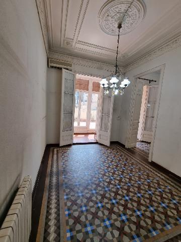 Imagen 3 Inmueble 304195 - Piso en venta en Barcelona / Bailen-Consell de Cent