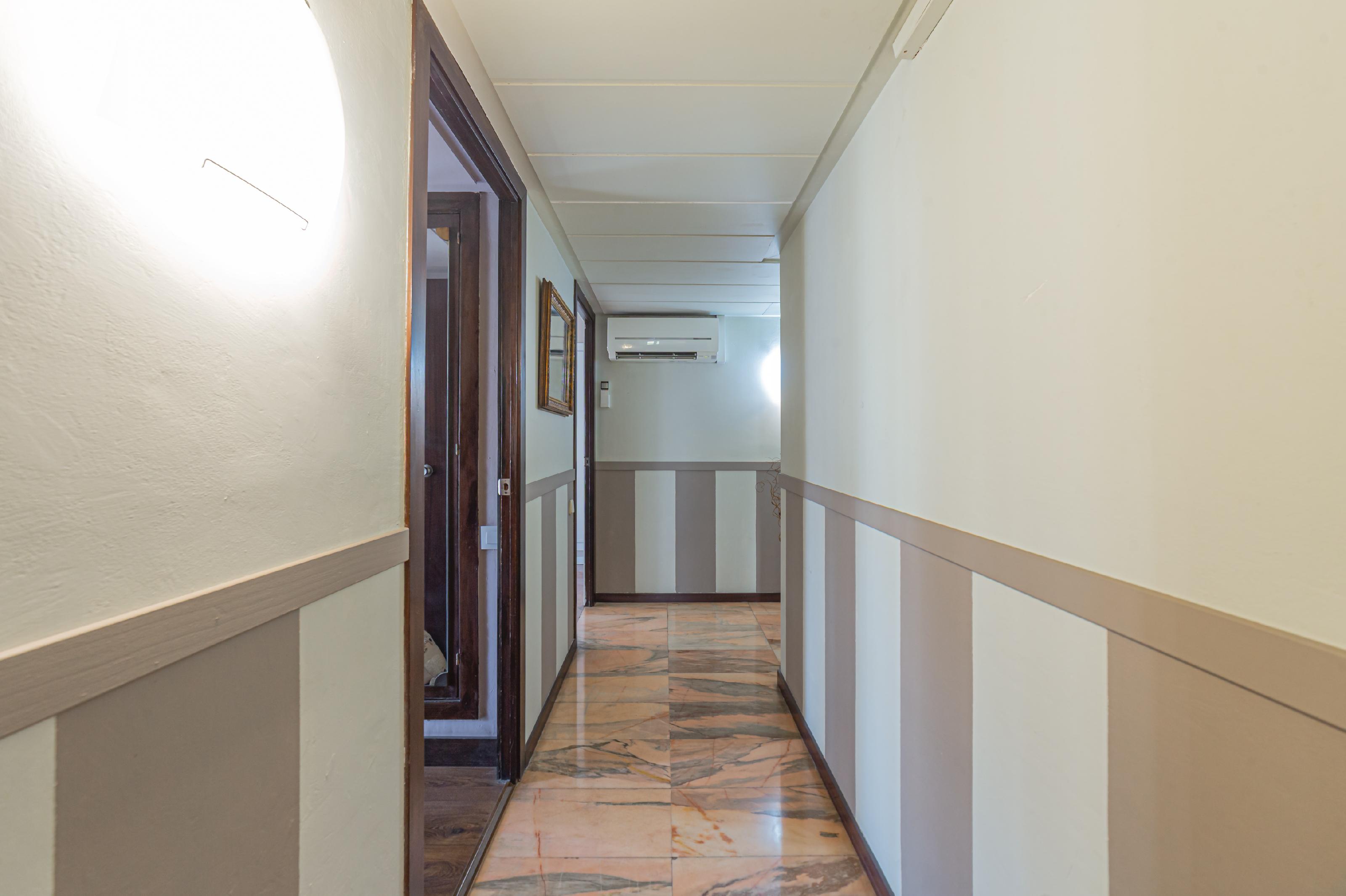 Imagen 17 Piso en venta en Barcelona / Próximo a Parque Moragas