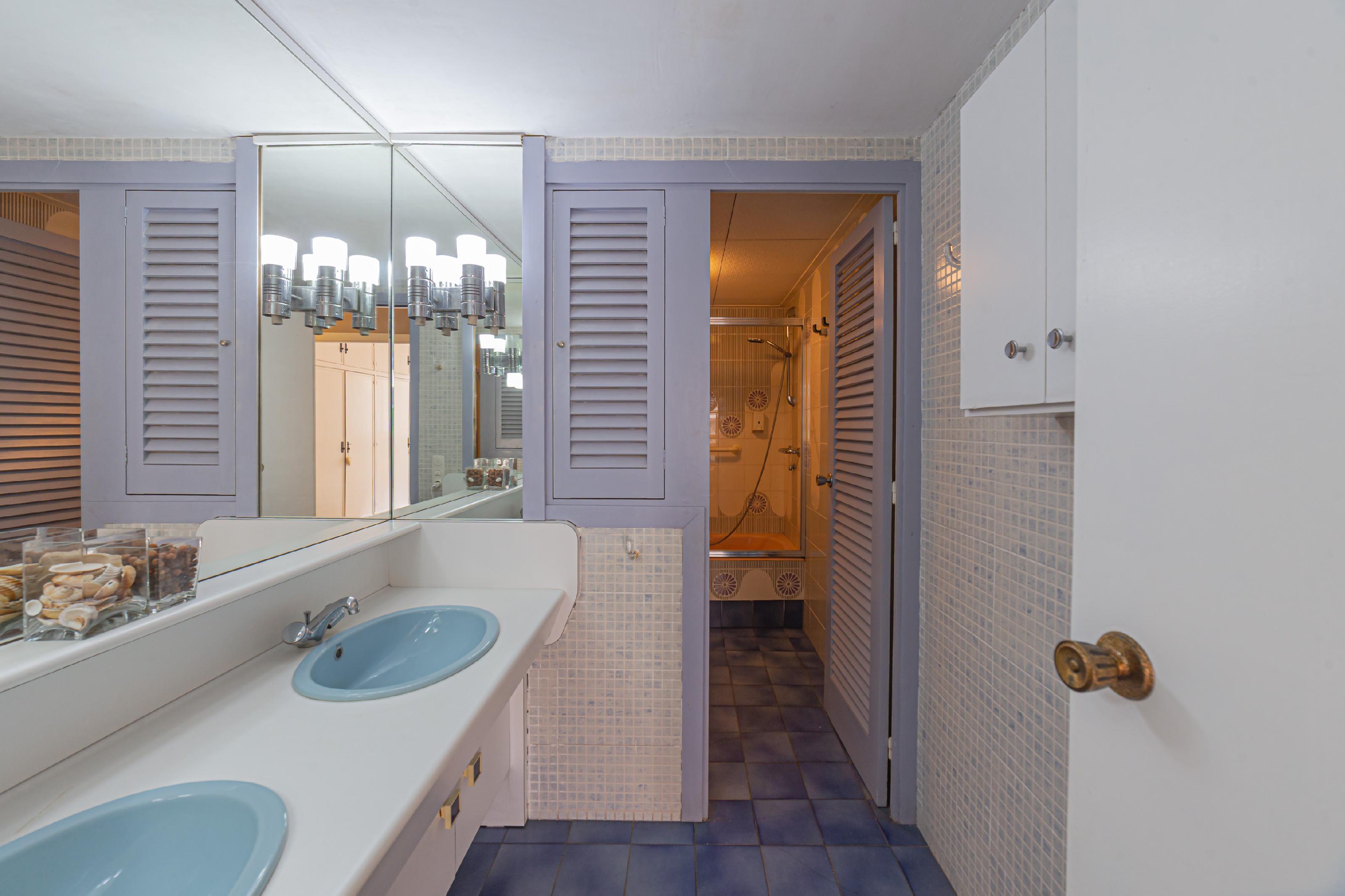 Imagen 27 Piso en venta en Barcelona / Próximo a Parque Moragas