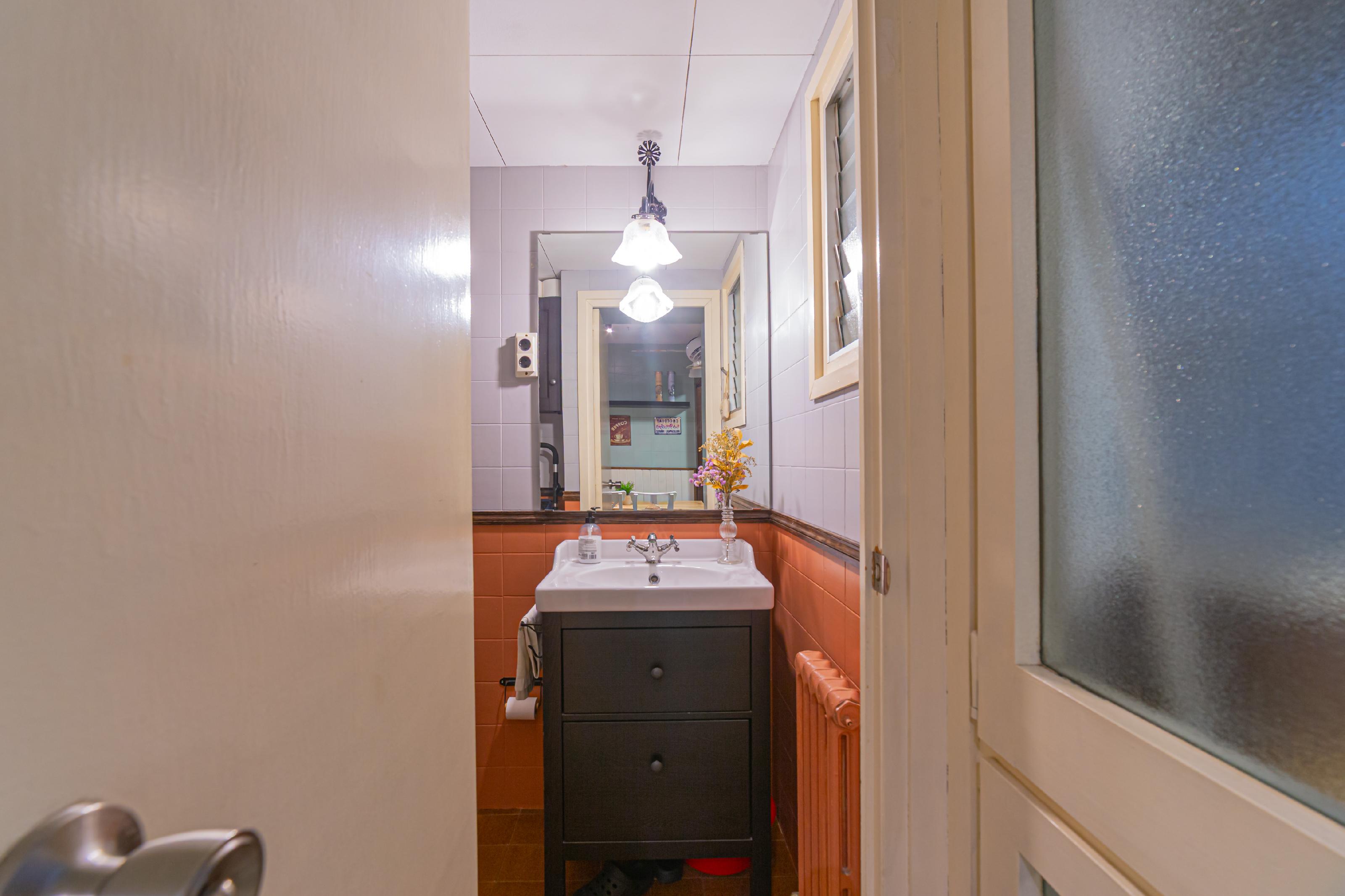 Imagen 31 Piso en venta en Barcelona / Próximo a Parque Moragas