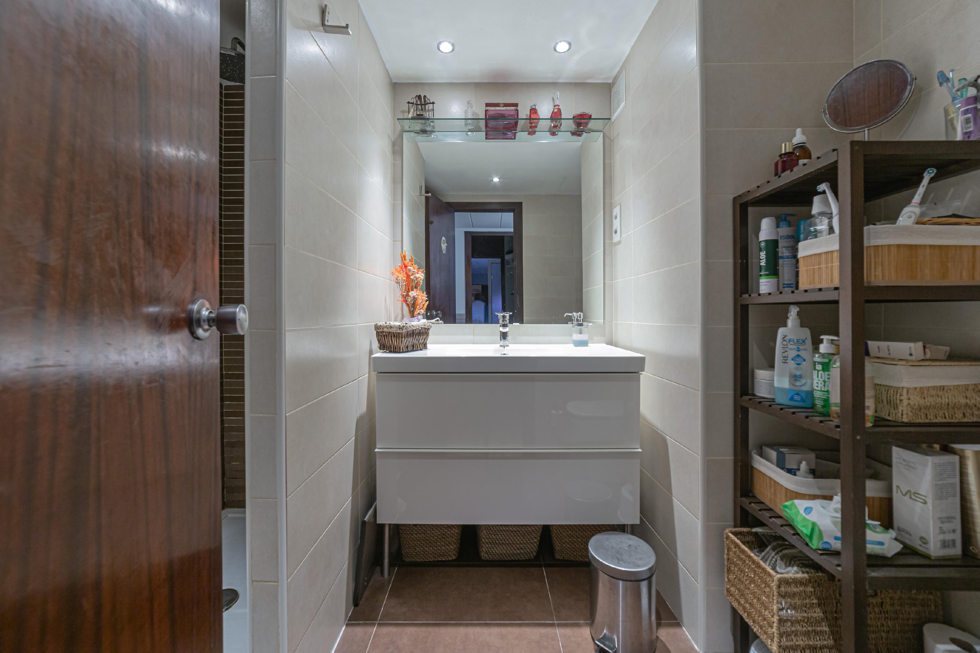 Imagen 30 Piso en venta en Barcelona / Próximo a Parque Moragas
