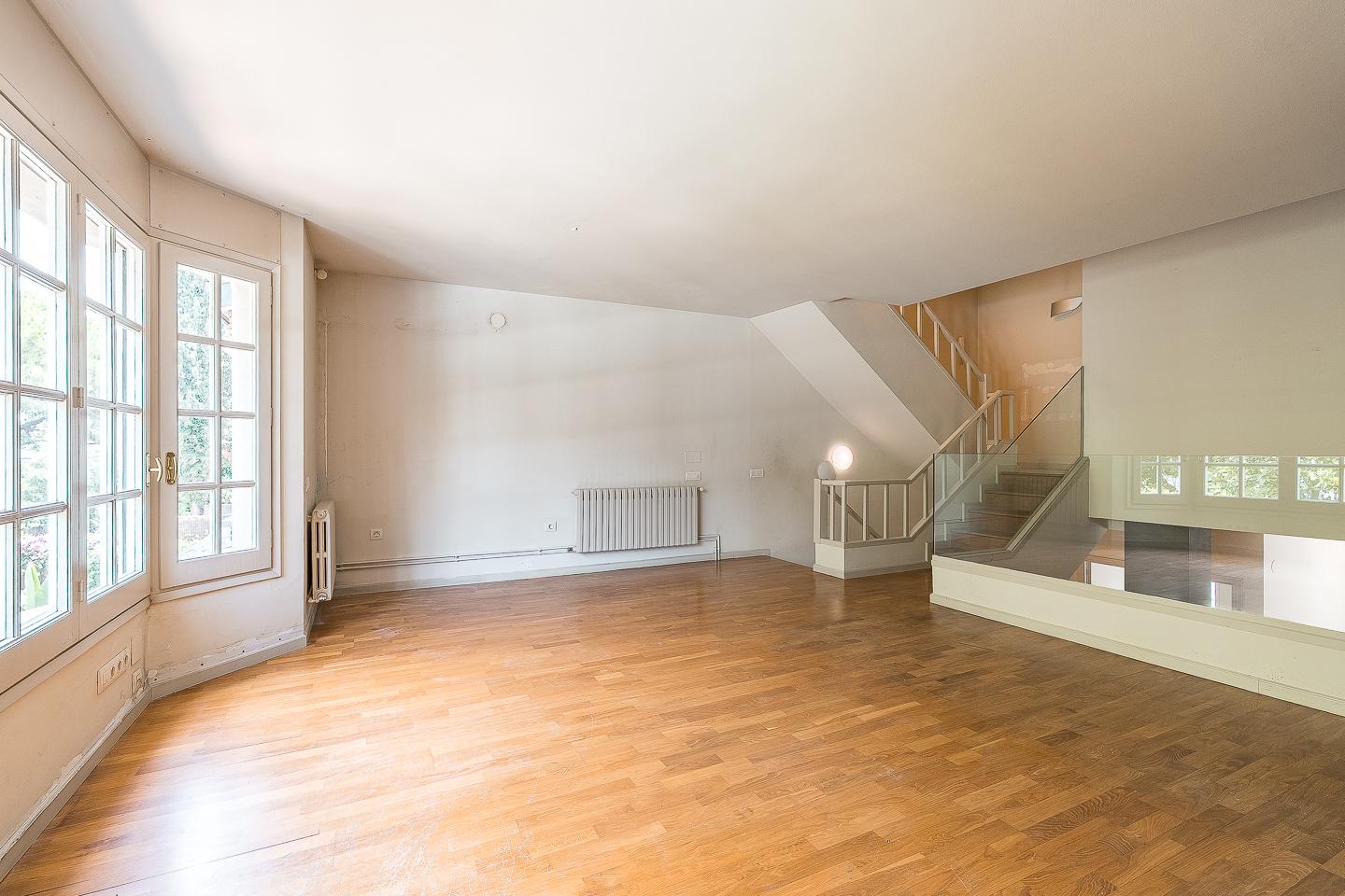 Imagen 10 Casa en venta en Barcelona / Passeig dels Til·lers