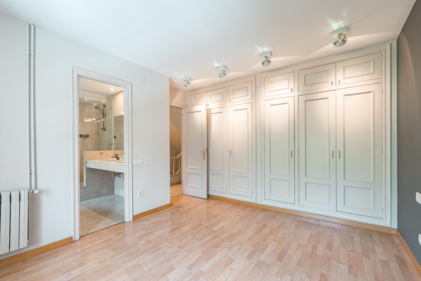 Imagen 21 Casa en venta en Barcelona / Passeig dels Til·lers
