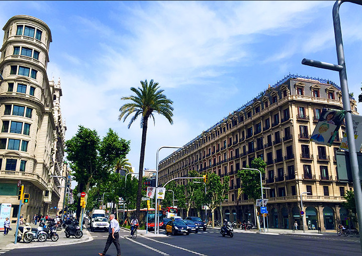Imagen 3 Ático en venta en Barcelona / Via Augusta - Julián Romea 