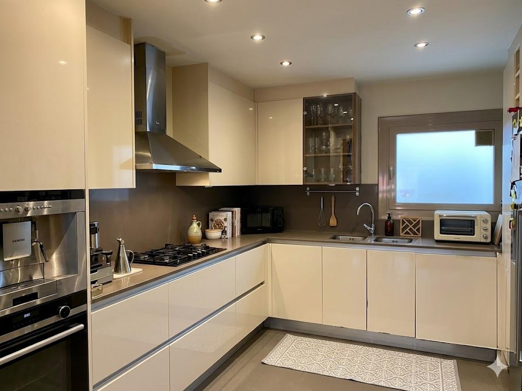 Imagen 3 Piso en venta en Barcelona / Próximo a Parc de Monterols.