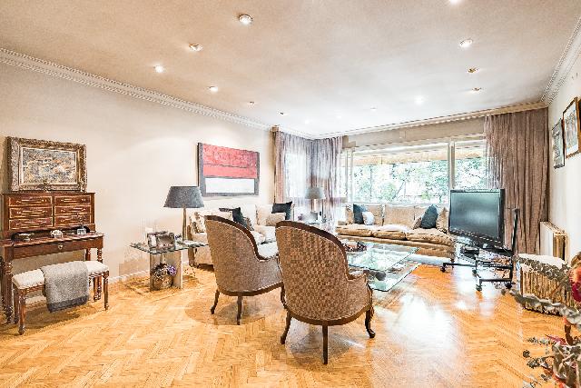 Imagen 1 Inmueble 305230 - Piso en venta en Barcelona / Barrio de Tres Torres , zona alta de Barcelona 