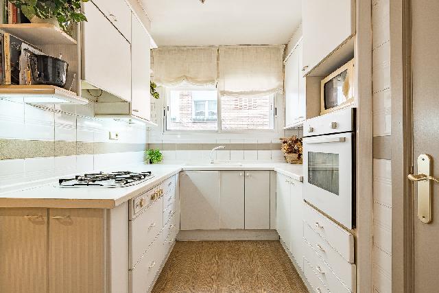 Imagen 5 Inmueble 305230 - Piso en venta en Barcelona / Barrio de Tres Torres , zona alta de Barcelona 