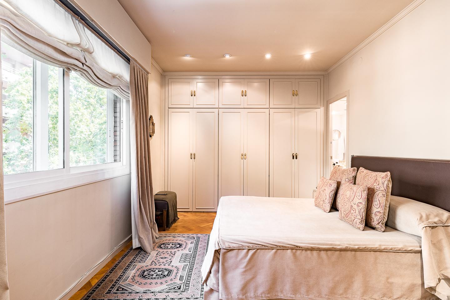Imagen 3 Piso en venta en Barcelona / Barrio de Tres Torres , zona alta de Barcelona 