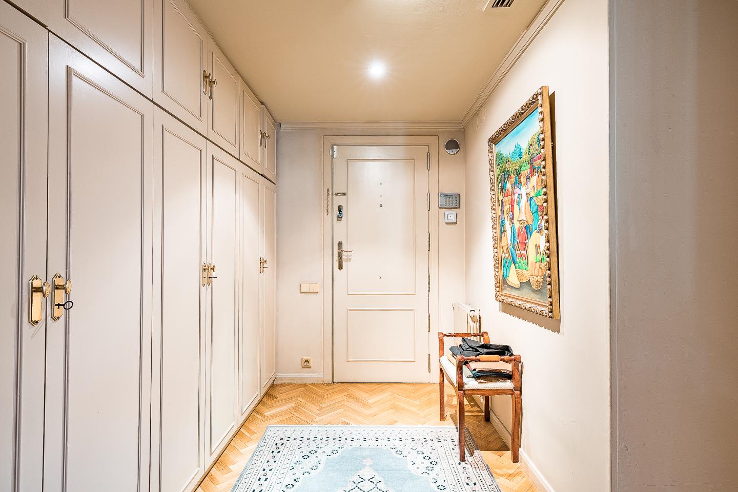 Imagen 14 Piso en venta en Barcelona / Barrio de Tres Torres , zona alta de Barcelona 