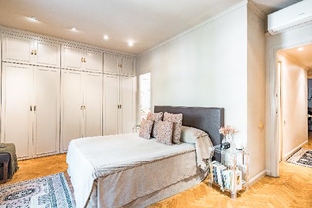 Imagen 18 Inmueble 305230 - Piso en venta en Barcelona / Barrio de Tres Torres , zona alta de Barcelona 