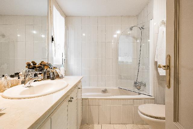 Imagen 31 Inmueble 305230 - Piso en venta en Barcelona / Barrio de Tres Torres , zona alta de Barcelona 