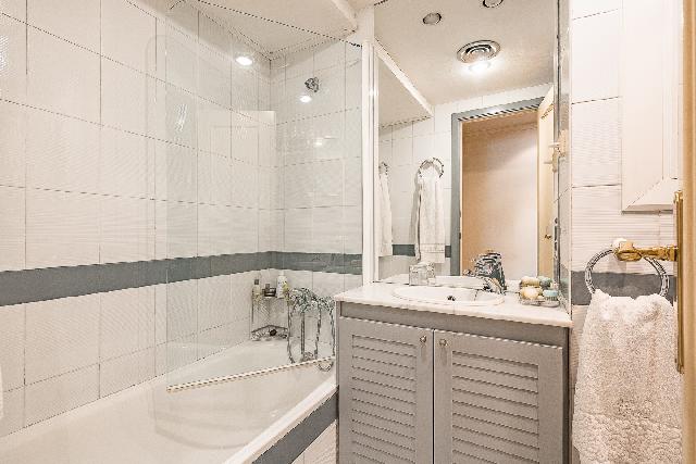 Imagen 29 Inmueble 305230 - Piso en venta en Barcelona / Barrio de Tres Torres , zona alta de Barcelona 