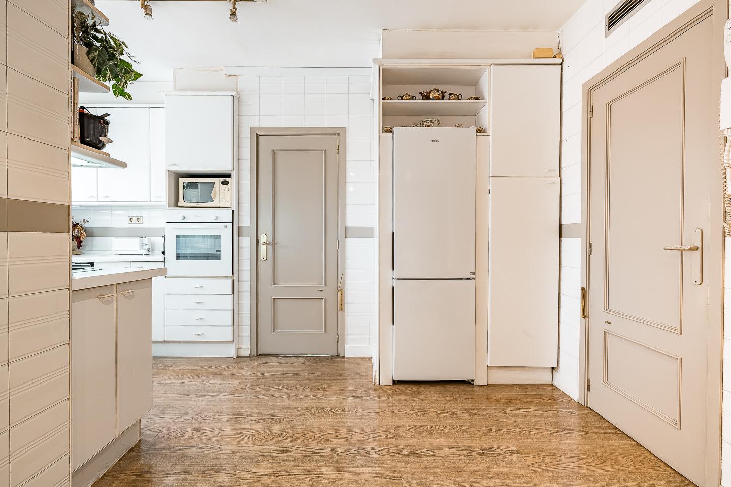 Imagen 23 Piso en venta en Barcelona / Barrio de Tres Torres , zona alta de Barcelona 