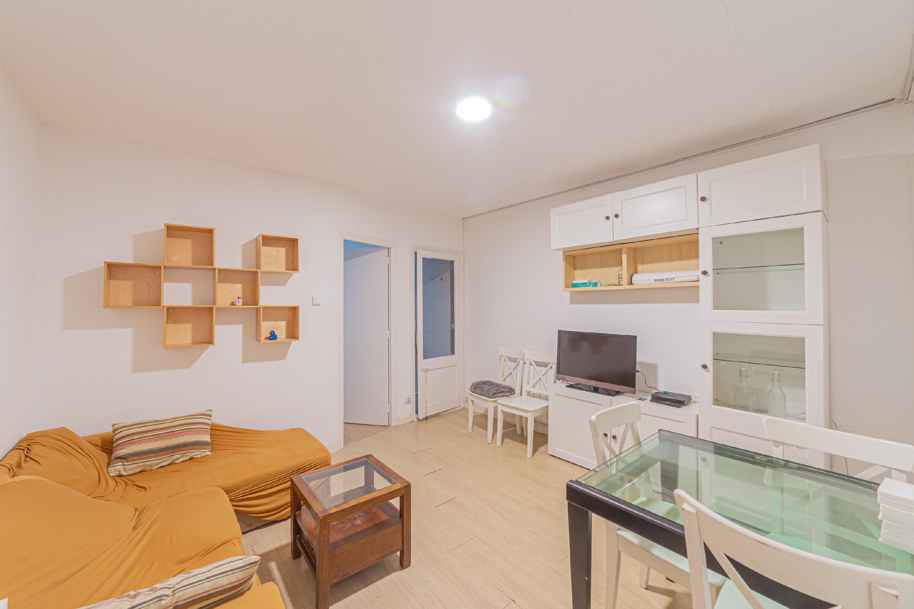 Imagen 2 Piso en venta en Barcelona / Próximo al Camp Nou