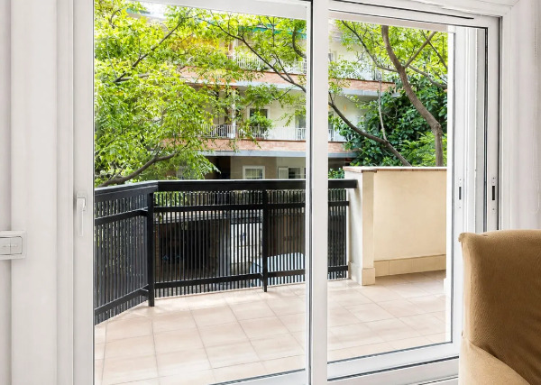 Imagen 2 Inmueble 306059 - Piso en venta en Barcelona / Turó Park - Mercado Galvany