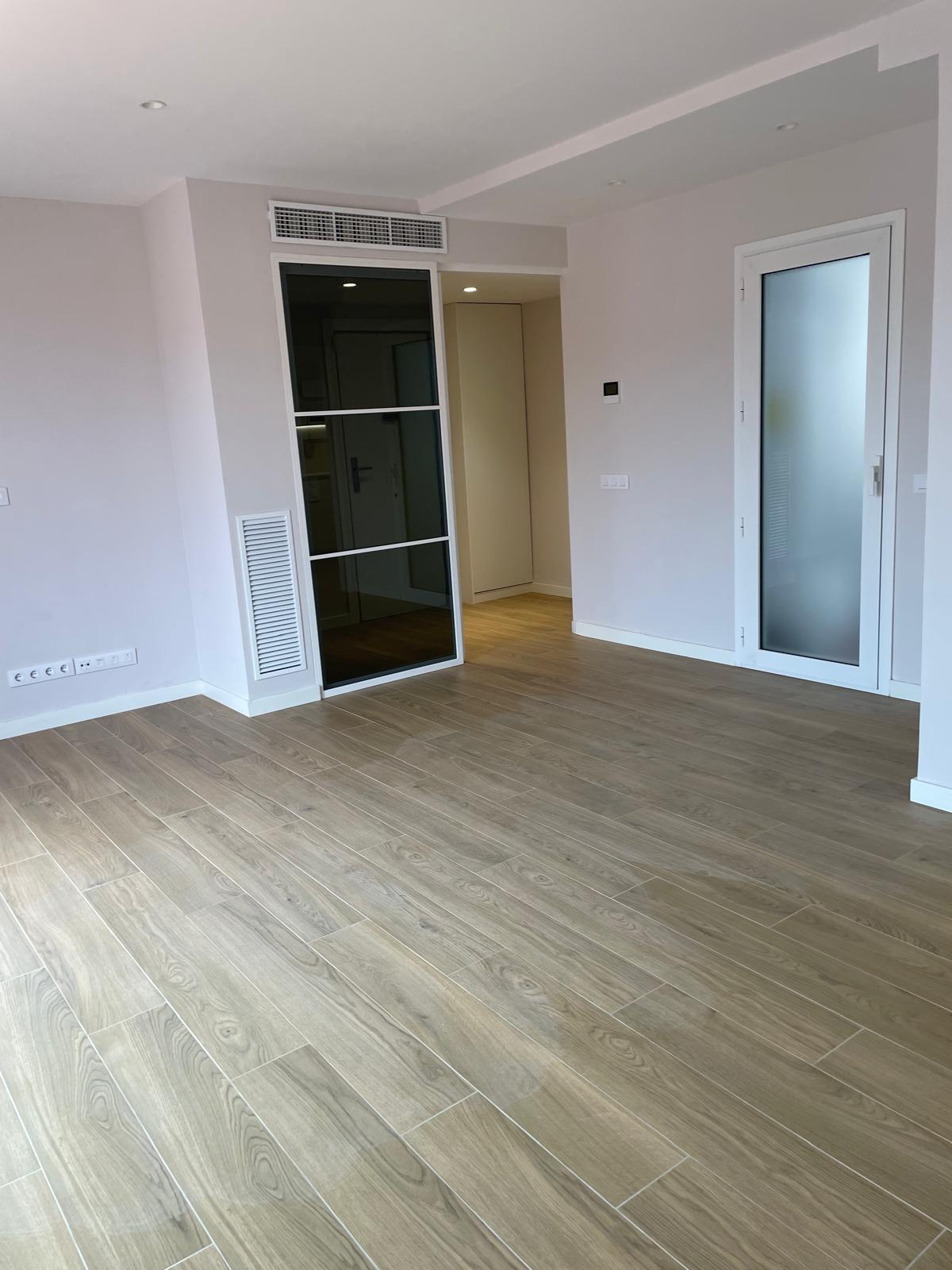 Imagen 4 Ático en venta en Barcelona / Próximo a Paseo Maragall