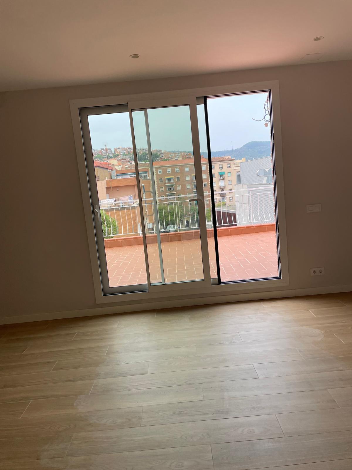 Imagen 1 Ático en venta en Barcelona / Próximo a Paseo Maragall