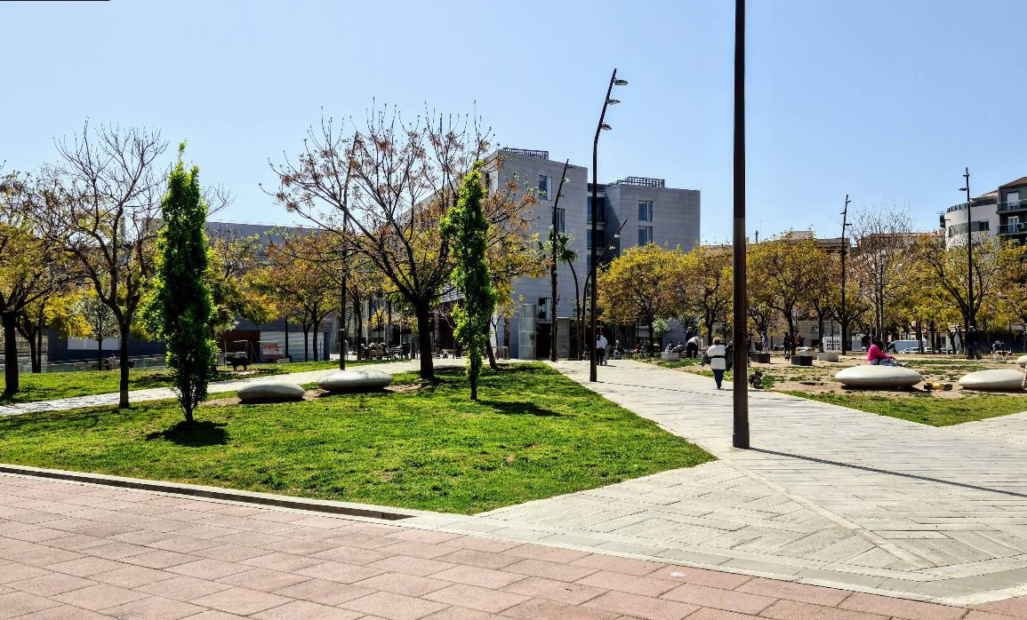 Imagen 3 Ático en venta en Barcelona / Próximo a Jardines Can Xiringoi