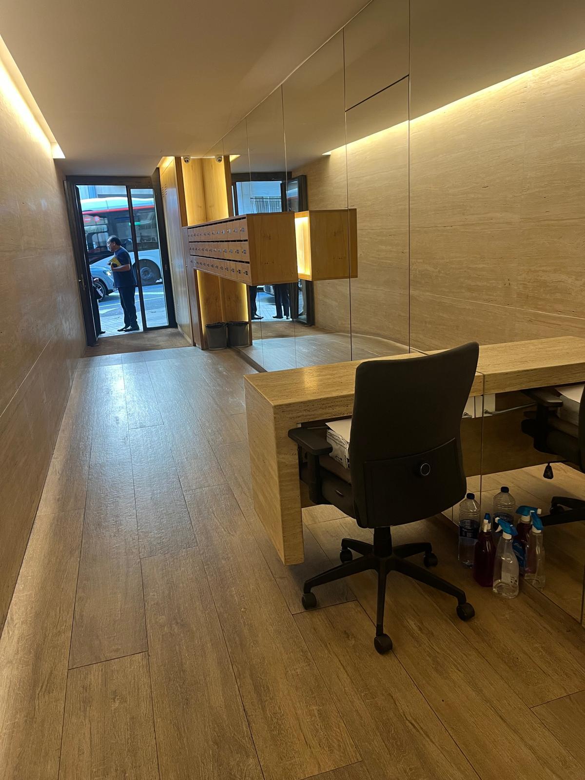 Imagen 20 Piso en venta en Barcelona / Próximo a Plaza Kennedy