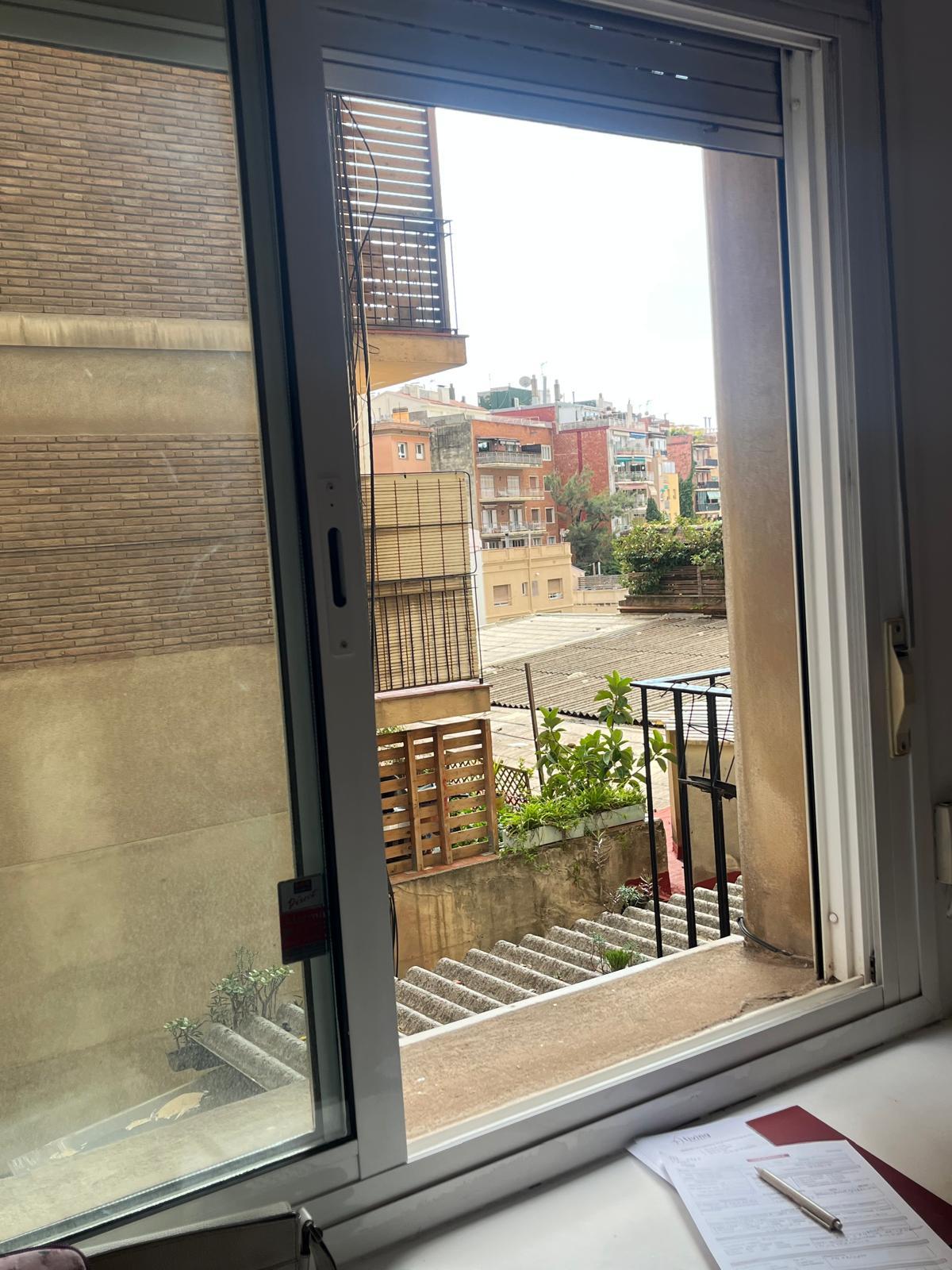 Imagen 17 Piso en venta en Barcelona / Próximo a Plaza Kennedy