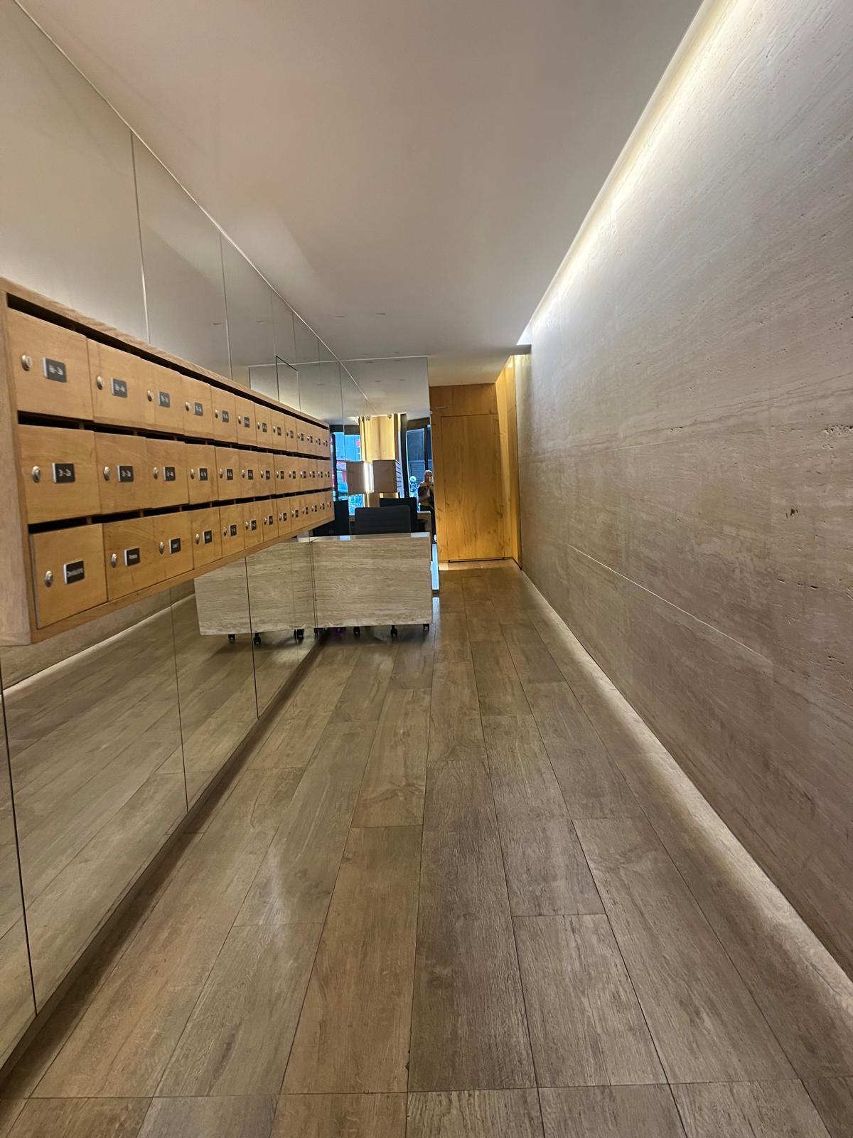 Imagen 22 Piso en venta en Barcelona / Próximo a Plaza Kennedy