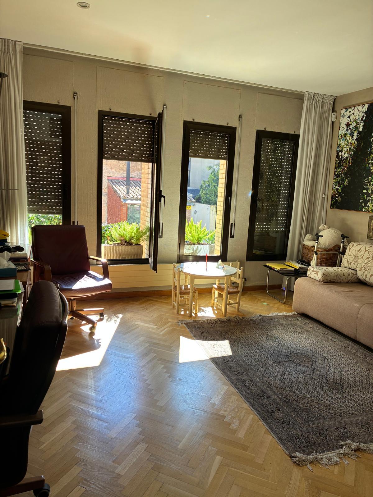 Imagen 1 Casa Pareada en venta en Barcelona / Sarrià - St. Gervasi