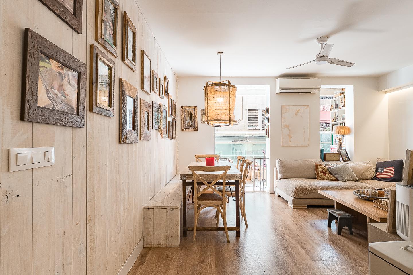 Imagen 10 Piso en venta en Barcelona / Frente al Mercat de Galvany