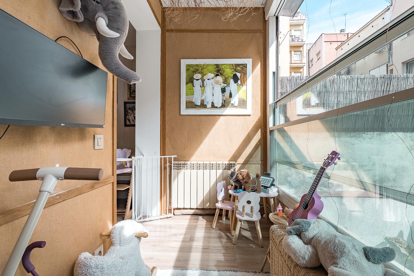 Imagen 14 Piso en venta en Barcelona / Frente al Mercat de Galvany