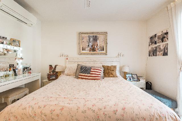 Imagen 16 Inmueble 306730 - Piso en venta en Barcelona / Frente al Mercat de Galvany